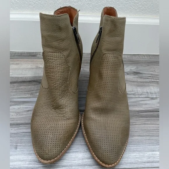 Anthropologie Silent D Brown leather booties - Picture 2 of 5